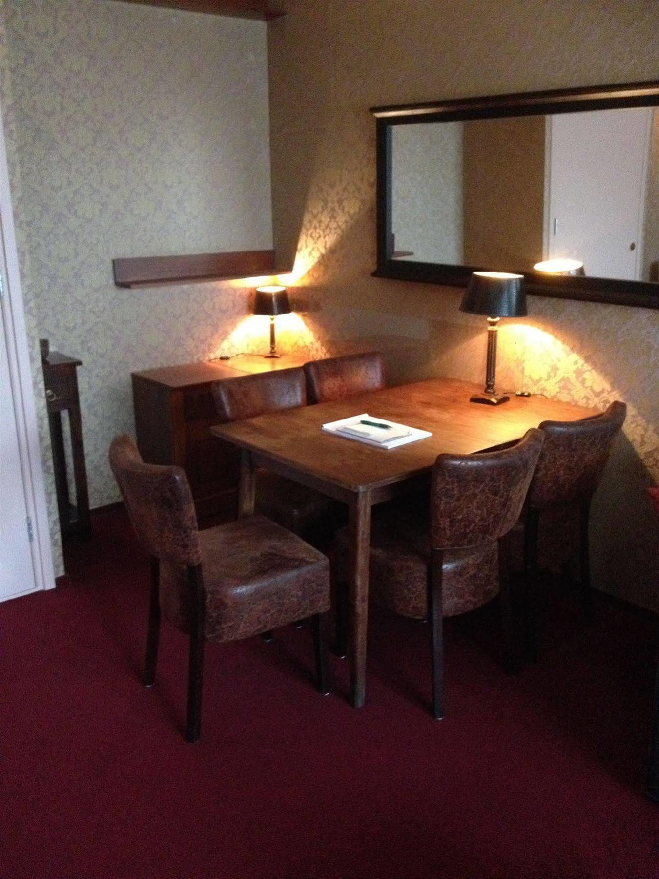 Amsterdam Village Hotel Extérieur photo